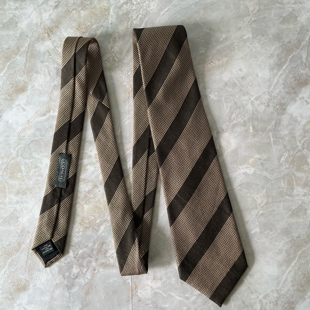 Vintage Coach Tie | 100% Italian Silk | Brown & Tan Regimental Stripe | Gift Box - Picture 6 of 8